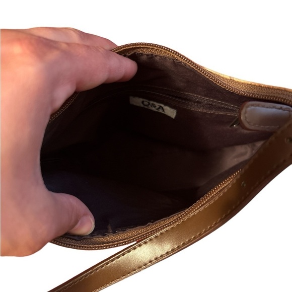 Q & A Western Brown Leather Floral Small Shoulder Handbag - Picture 4 of 5